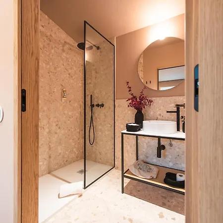 Appartamento Sra Do Leite Next To Cathedral By Sé