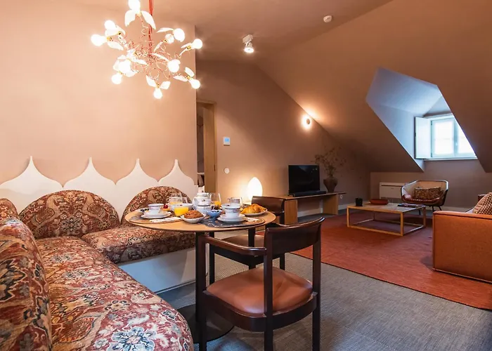 Sra Do Leite Next To Cathedral By Se Apartment Braga